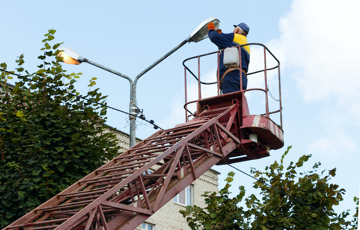 Bucket truck services